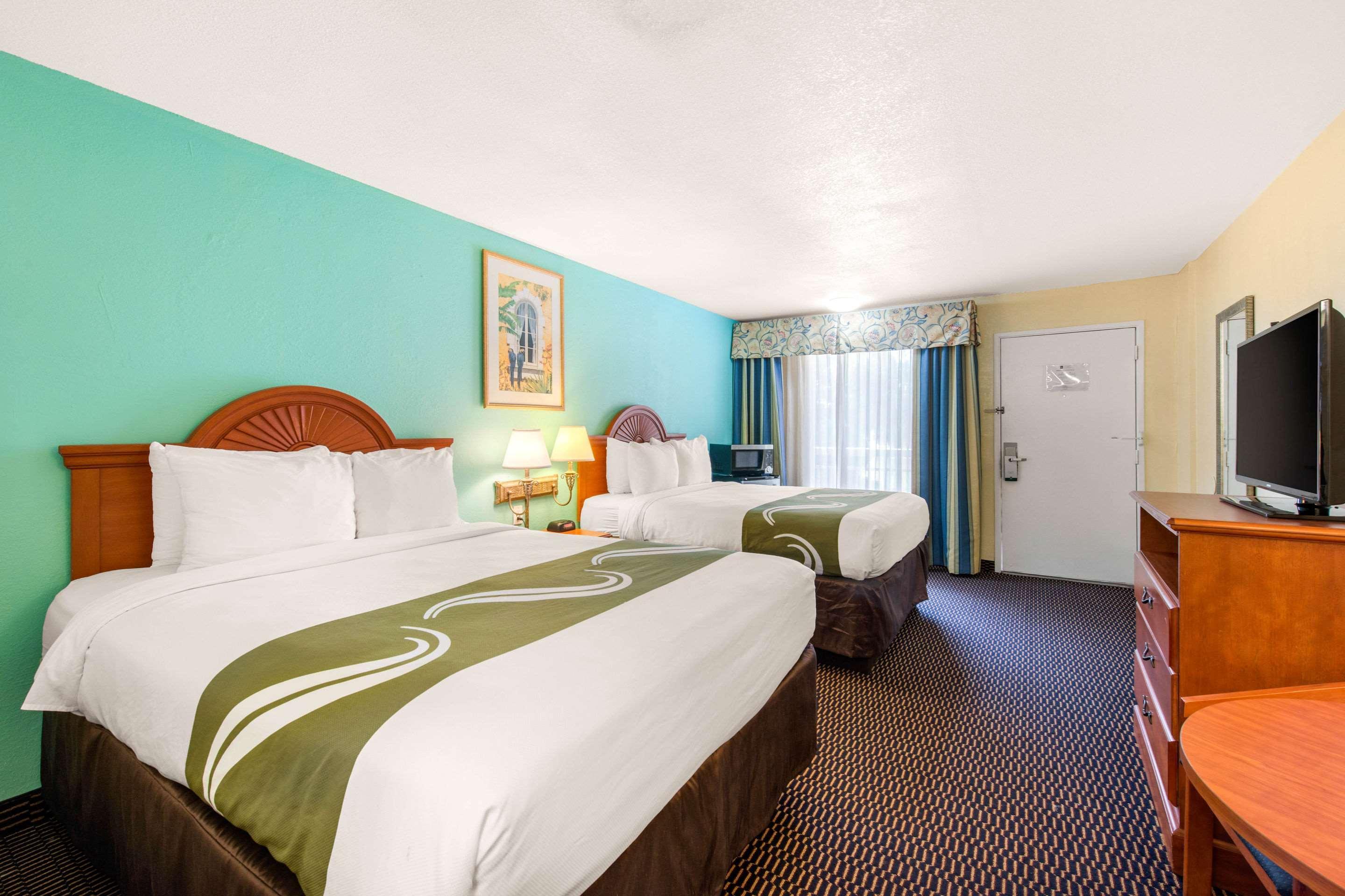 Quality Inn Sarasota North Near Lido Key Beach Екстериор снимка